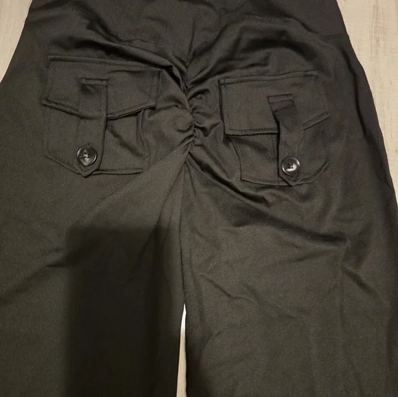 NWOT Flared Ruched High Waist Yoga Leggings - Picture 3 of 4